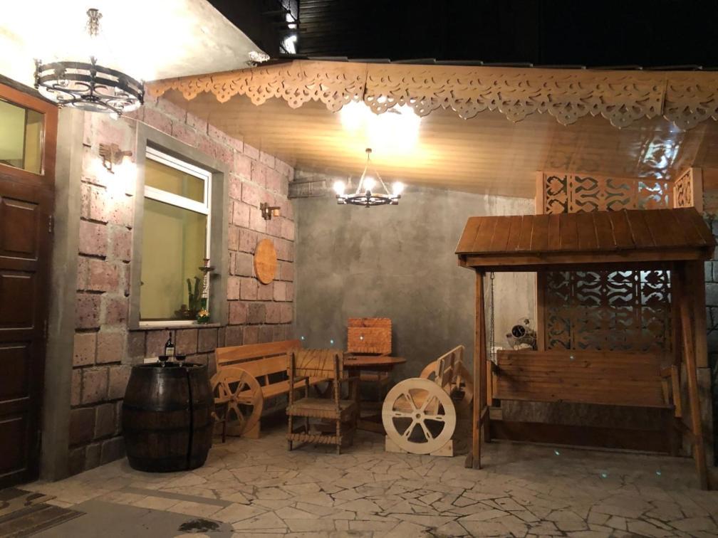 Capsule Hostel In The Old City Of Γιερεβάν Εξωτερικό φωτογραφία